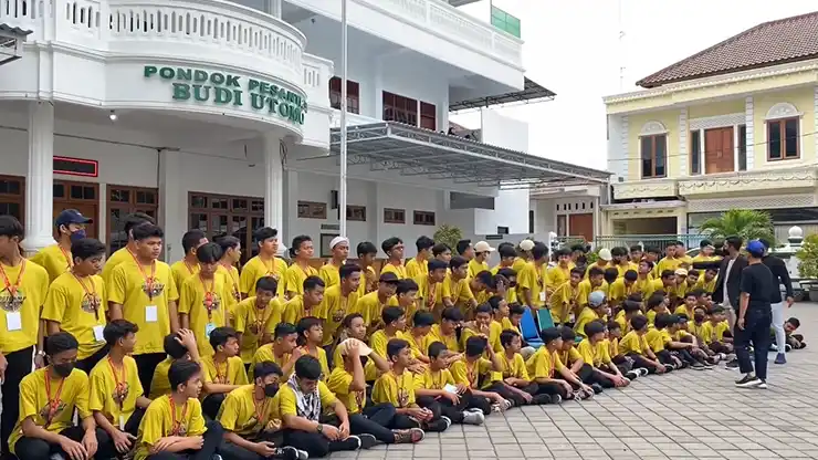 Biaya Masuk SMA Budi Utomo Surakarta