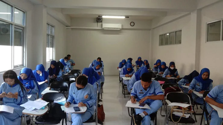 Rincian Biaya Kuliah di AMA Yogyakarta